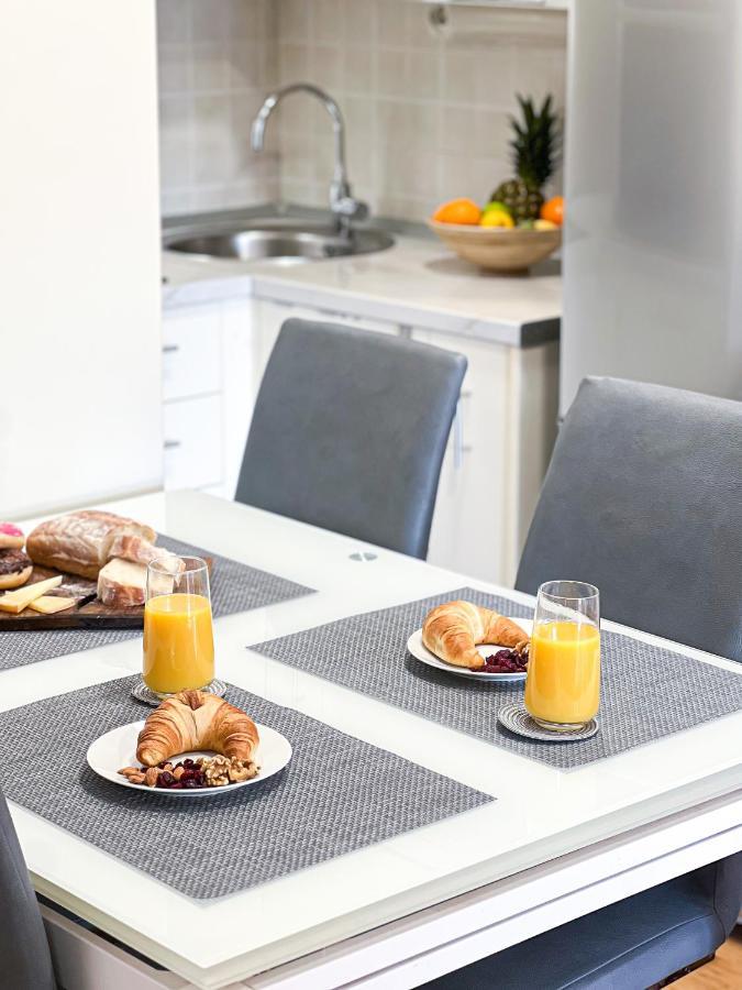 Holiday Star Apartment โตรกีร์ ภายนอก รูปภาพ
